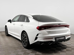 Седан Kia K5 2021 года, 2516800 рублей, Казань