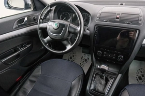 Лифтбек Skoda Octavia 2012 года, 829000 рублей, Красноярск