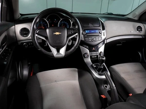 Хетчбэк Chevrolet Cruze 2013 года, 699000 рублей, Воронеж
