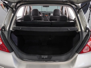 Хетчбэк Nissan Tiida 2012 года, 684000 рублей, Воронеж