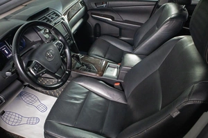 Седан Toyota Camry 2015 года, 2489000 рублей, Сургут