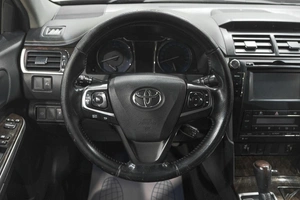 Седан Toyota Camry 2016 года, 2099000 рублей, Новокузнецк