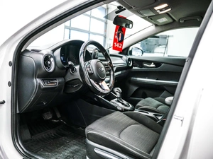 Седан Kia Cerato 2018 года, 1650000 рублей, Красноярск