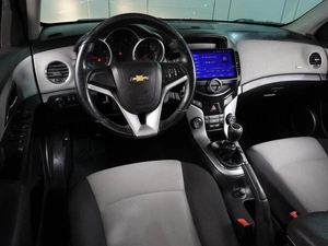 Седан Chevrolet Cruze 2012 года, 749000 рублей, Воронеж