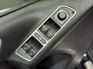 Внедорожник Volkswagen Tiguan 2012 года, 1390000 рублей, Красноярск