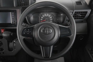 Хетчбэк Toyota Tank 2018 года, 999000 рублей, Кемерово