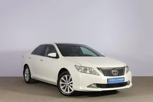 Седан Toyota Camry 2012 года, 2089000 рублей, Новосибирск