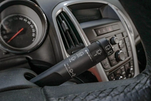 Хетчбэк Opel Astra GTC 2013 года, 1029000 рублей, Челябинск