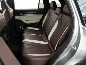 Внедорожник Geely Monjaro 2023 года, 3312444 рублей, Москва