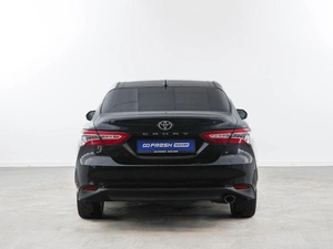 Седан Toyota Camry 2020 года, 2874444 рублей, Москва