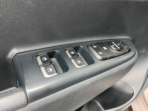 Седан Kia Rio 2018 года, 1355000 рублей, Красноярск