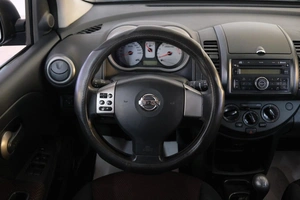 Хетчбэк Nissan Note 2008 года, 639000 рублей, Омск