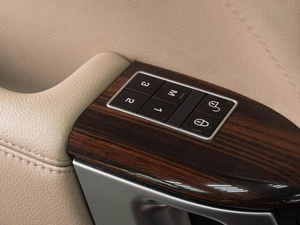 Внедорожник Land Rover Range Rover 2013 года, 3149000 рублей, Тюмень