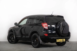Внедорожник Toyota RAV4 2010 года, 1529000 рублей, Томск