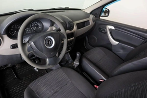 Седан Renault Logan 2011 года, 479000 рублей, Пермь