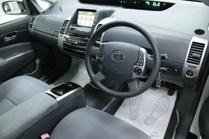 Лифтбек Toyota Prius 2008 года, 828000 рублей, Солонцы