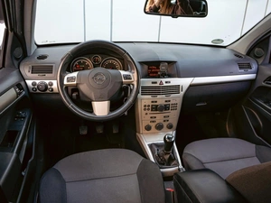 Универсал Opel Astra 2008 года, 560000 рублей, Краснодар