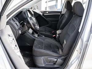 Внедорожник Volkswagen Tiguan 2011 года, 1290000 рублей, Краснодар