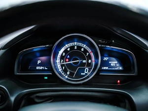 Хетчбэк Mazda Axela 2015 года, 1230000 рублей, Красноярск