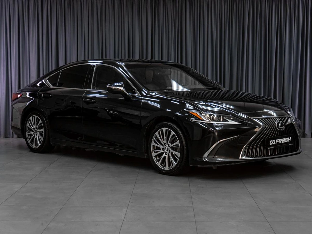 Седан Lexus ES 2019 года, 2949000 рублей, Тюмень