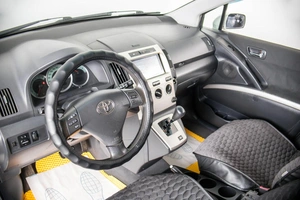 Минивэн Toyota Corolla Verso 2005 года, 559000 рублей, Пермь