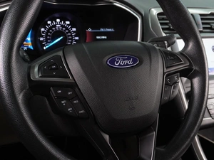 Седан Ford Fusion (North America) 2020 года, 1599000 рублей, Воронеж