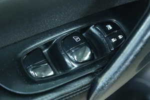 Внедорожник Nissan Qashqai 2014 года, 1599000 рублей, Омск