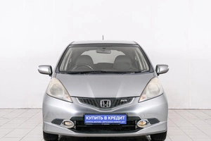 Хетчбэк Honda Fit 2009 года, 699000 рублей, Красноярск