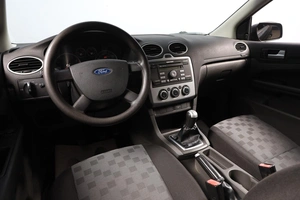 Хетчбэк Ford Focus 2005 года, 599000 рублей, Новосибирск