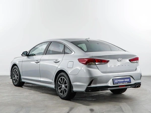 Седан Hyundai Sonata 2019 года, 1768444 рублей, Москва