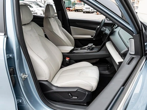 Внедорожник Geely Atlas 2023 года, 2340000 рублей, Краснодар