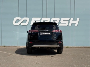 Внедорожник Toyota RAV4 2018 года, 2724000 рублей, Ижевск