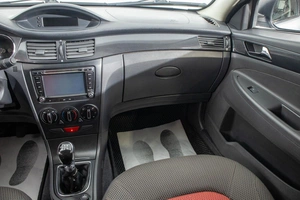 Хетчбэк Dongfeng H30 Cross 2015 года, 539000 рублей, Барнаул