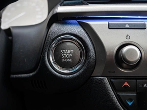 Седан Lexus ES 2016 года, 2319000 рублей, Краснодар