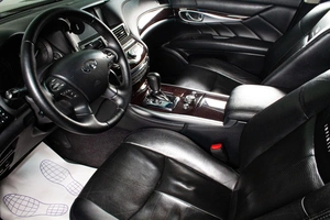 Седан Infiniti M37 2011 года, 1349000 рублей, Сургут