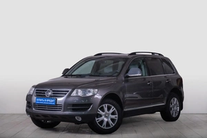 Внедорожник Volkswagen Touareg 2008 года, 1269000 рублей, Томск