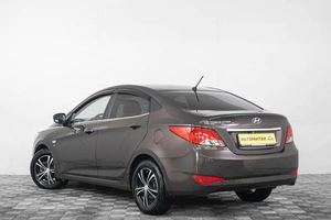 Седан Hyundai Solaris 2016 года, 1199000 рублей, Кемерово