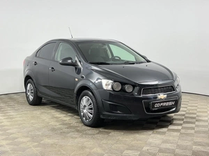 Седан Chevrolet Aveo 2014 года, 620000 рублей, Казань