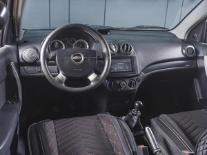 Хетчбэк Chevrolet Aveo 2010 года, 600000 рублей, Ростов-на-Дону