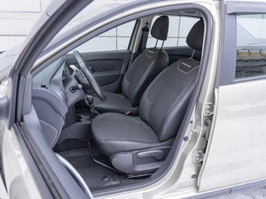 Седан Renault Logan Stepway 2021 года, 1425000 рублей, Санкт-Петербург