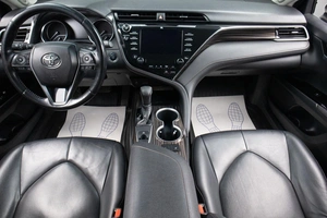 Седан Toyota Camry 2020 года, 3199000 рублей, Оренбург