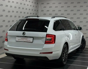 Универсал Skoda Octavia 2016 года, 1999000 рублей, Красноярск