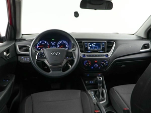 Седан Hyundai Solaris 2017 года, 1157050 рублей, Москва