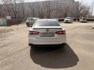 Седан Toyota Camry 2018 года, 2650000 рублей, Сосновоборск