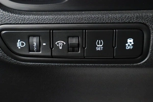 Седан Kia Rio 2019 года, 1479000 рублей, Тюмень