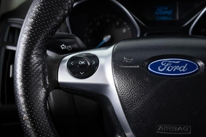 Седан Ford Focus 2012 года, 649000 рублей, Пермь