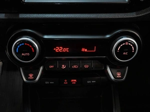 Седан Kia Rio 2019 года, 1615000 рублей, Ставрополь