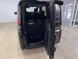 Минивэн Honda Stepwgn Spada 2015 года, 1949000 рублей, Красноярск