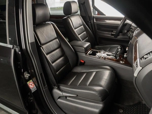 Внедорожник Volkswagen Touareg 2007 года, 1269000 рублей, Тюмень