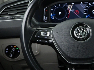 Внедорожник Volkswagen Tiguan 2019 года, 3343055 рублей, Москва